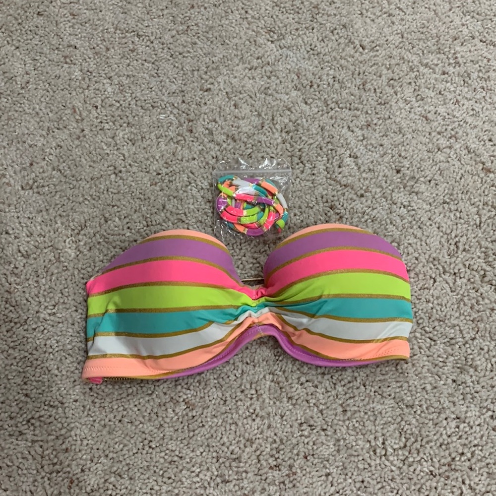 Victoria’s Secret Strapless Swimsuit Top